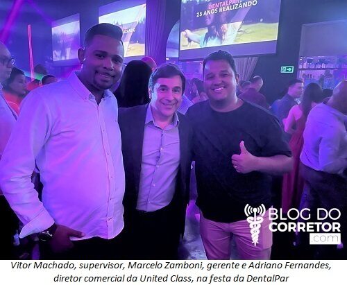 Vitor Machado, supervisor, Marcelo Zamboni, gerente e Adriano Fernandes, diretor comercial da United Class, na festa da DentalPar